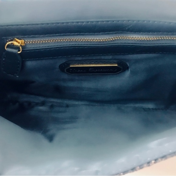 Urban Expressions Crossbody/Clutch - Picture 4 of 6